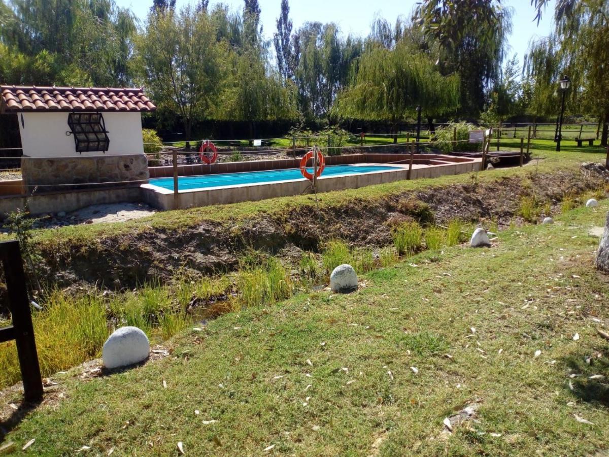 La Posada Hipica 로살레호 외부 사진