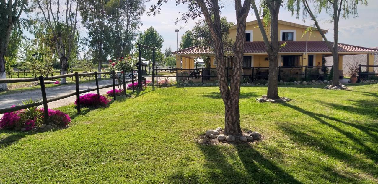 La Posada Hipica 로살레호 외부 사진